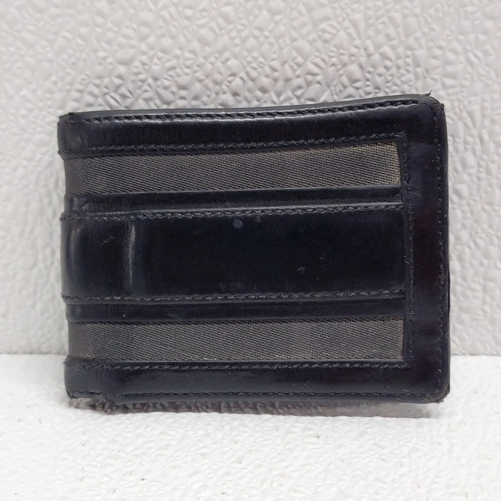 Burberry Black Bi-Fold Wallet Leather & Canvas